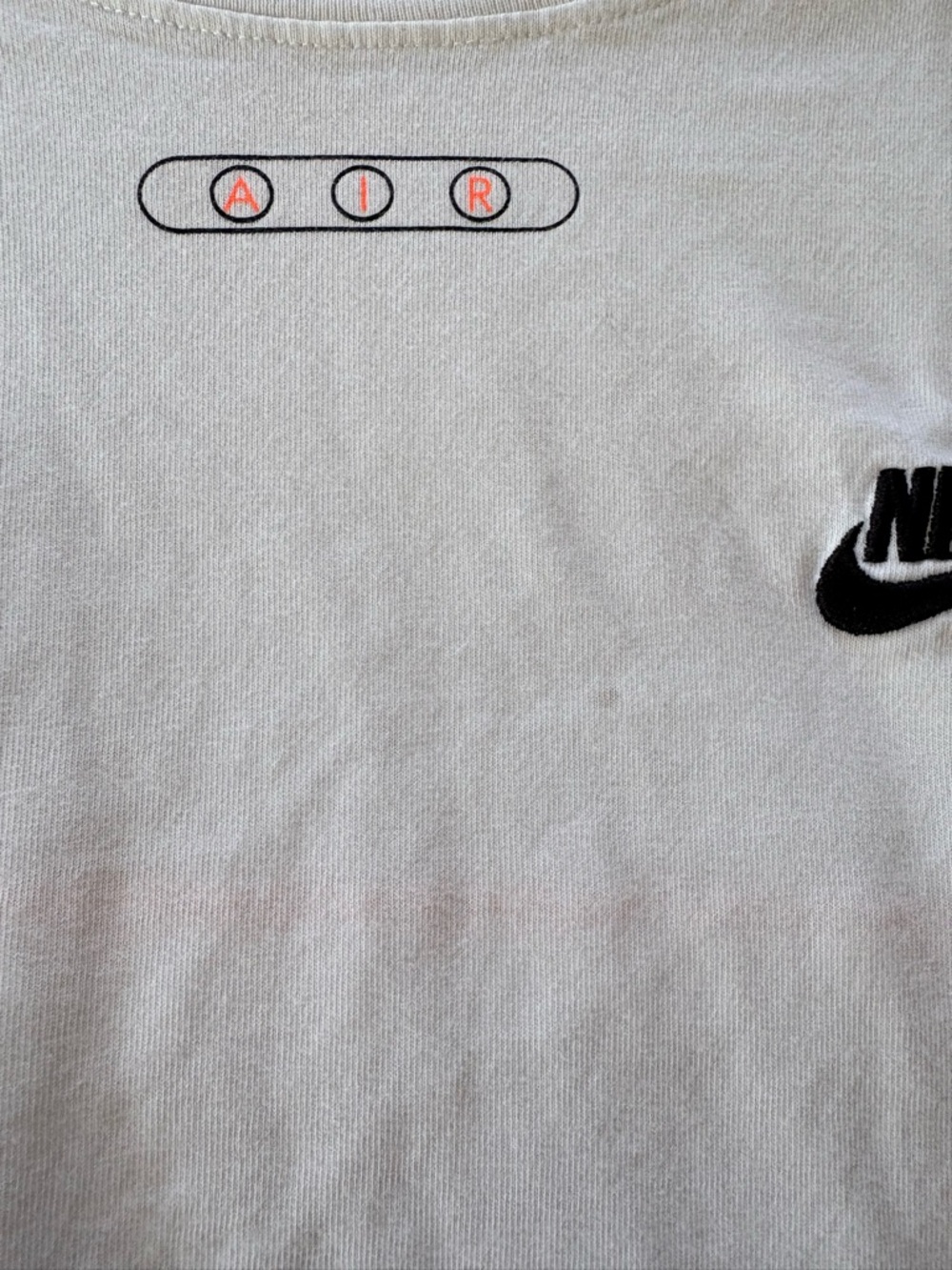 Nike Air Earth T-Shirt White CT6541-100 Beaverton OR Mens Size XXL Made in Egypt - Picture 12 of 13